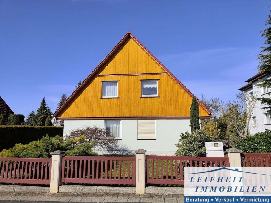 Vorderansicht Einfamilienhaus M�hlhausen/Th�ringen