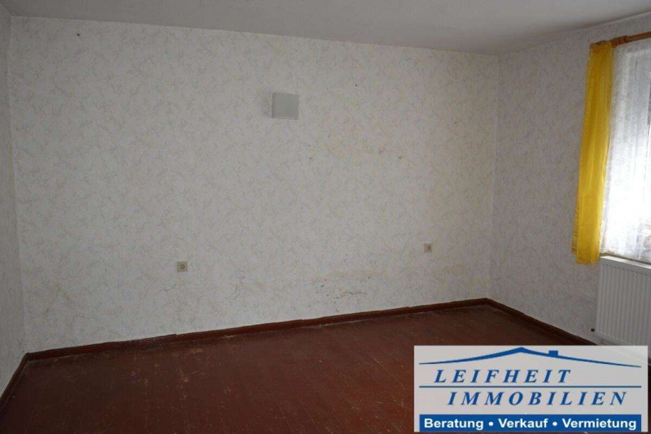 Zimmer Einfamilienhaus Helbed�ndorf OT Holzthaleben