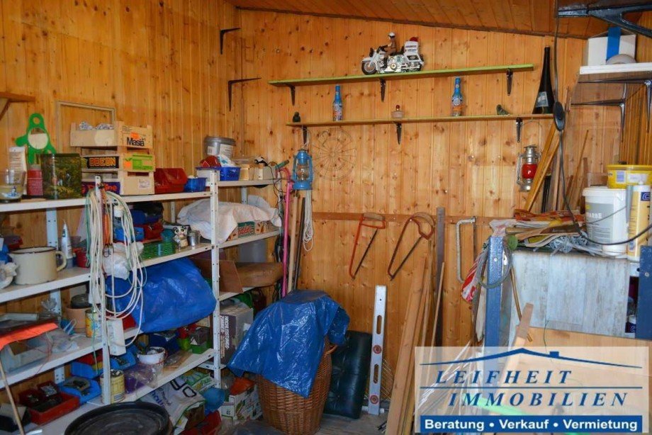 Hobbyraum Doppelhaush�lfte M�hlhausen