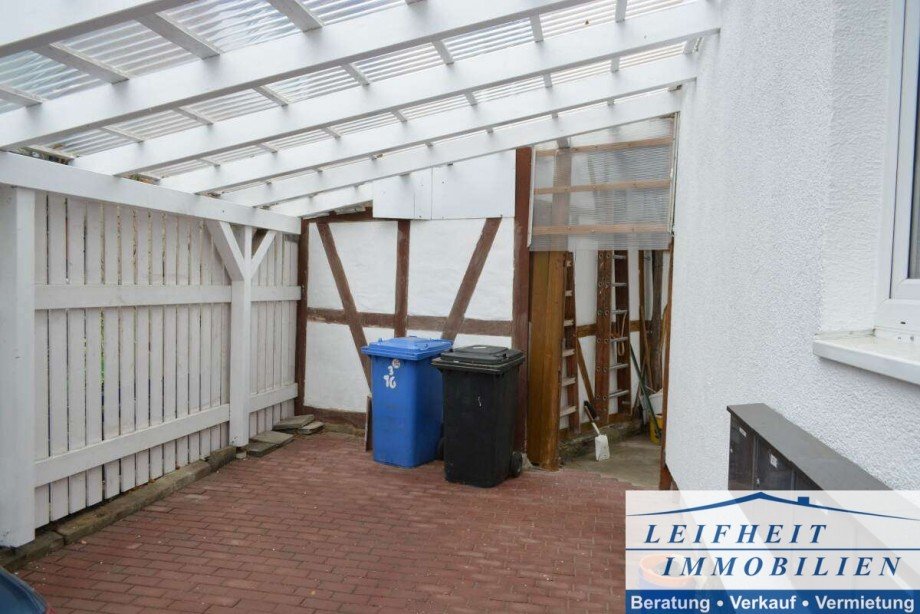 Carport Mehrfamilienhaus M�hlhausen/Th�ringen