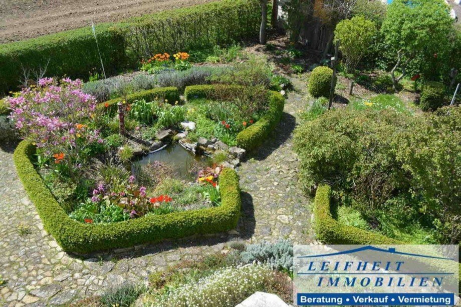 Garten mit Teich Einfamilienhaus Unstruttal Kaisershagen