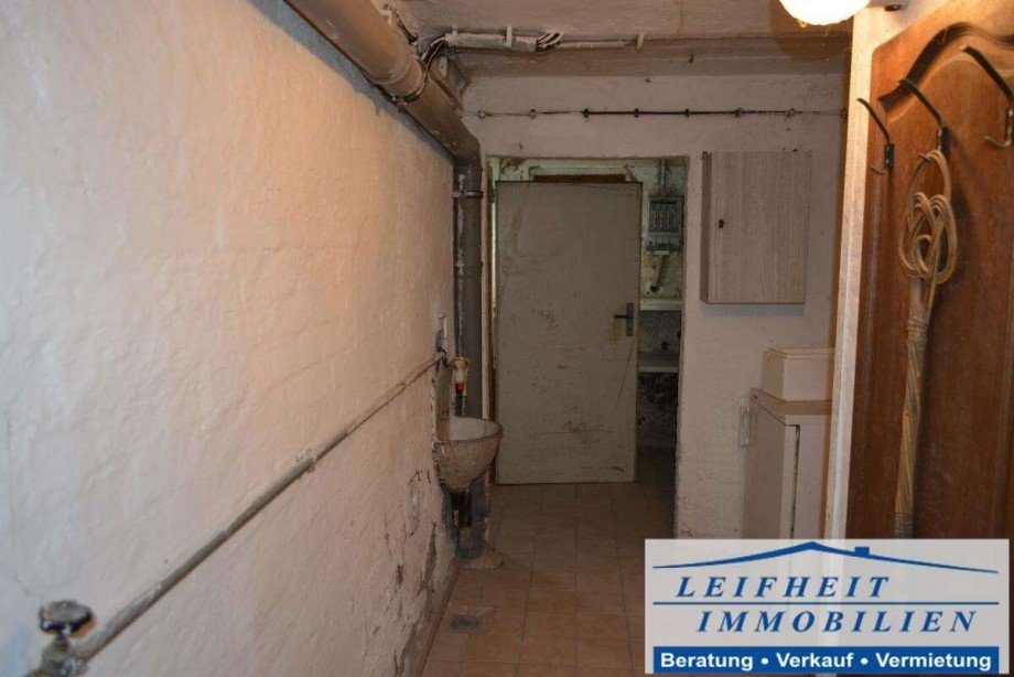 Flur Kellergeschoss Einfamilienhaus M�hlhausen/Th�ringen