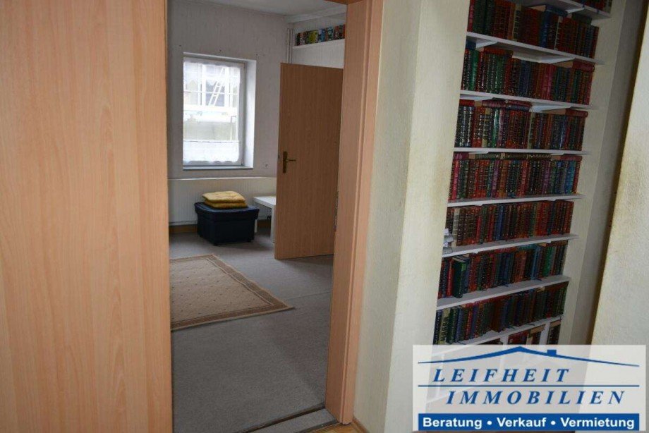 Zimmer OG Reihenmittelhaus M�hlhausen/Th�ringen