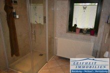Badezimmer Terrassenwohnung in bezaubernder Stadtvilla (BEREITS VERKAUFT!)