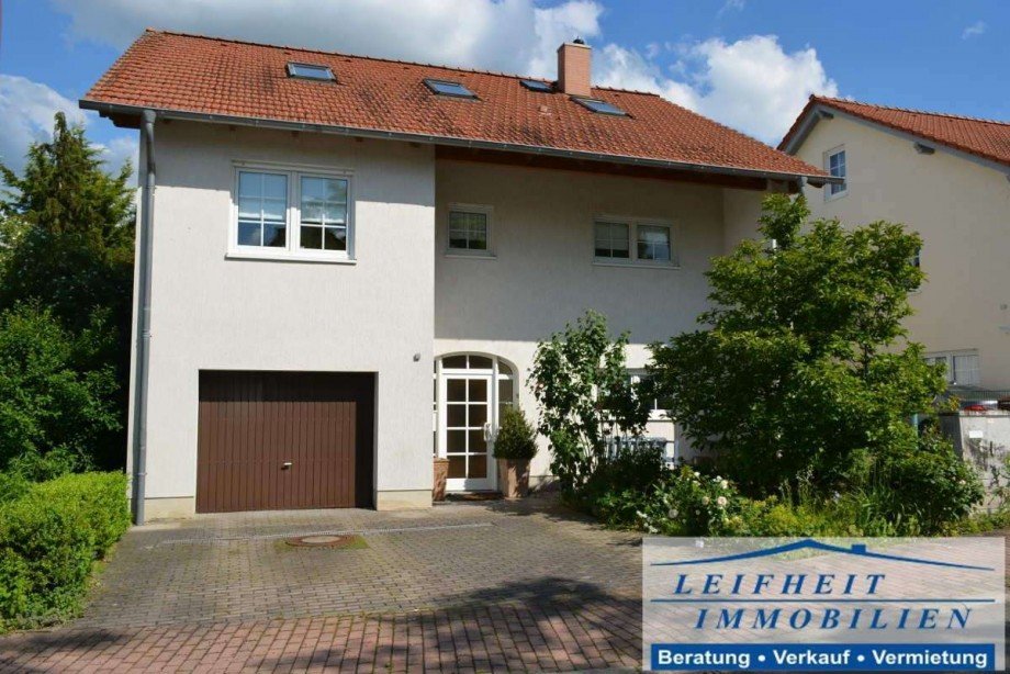 Vorderansicht Einfamilienhaus Oberdorla