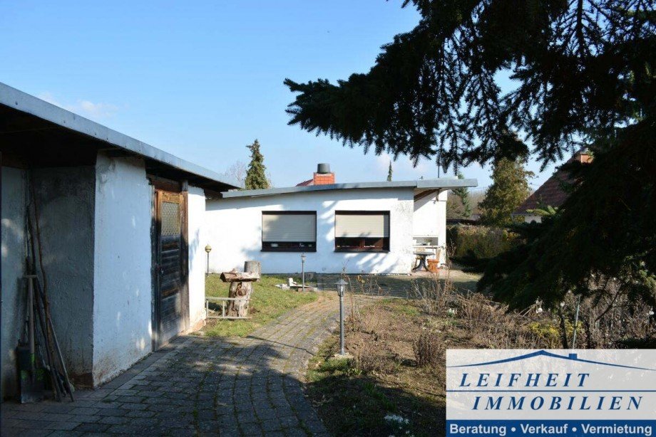 Seitenansicht links Haus M�hlhausen/Th�ringen