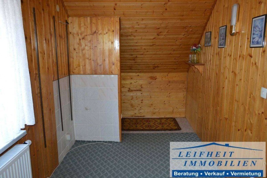 Zimmer DG Doppelhaush�lfte M�hlhausen