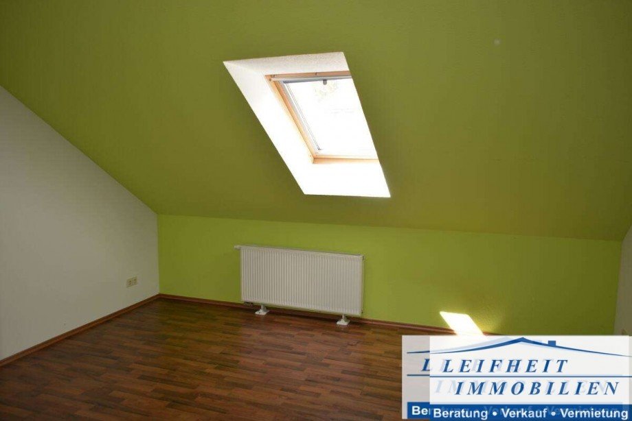 WHG DG Zimmer Mehrfamilienhaus Sondershausen