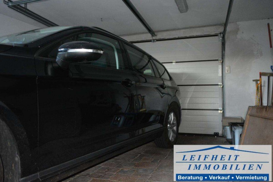 Garage Einfamilienhaus M�hlhausen OT Eigenrieden