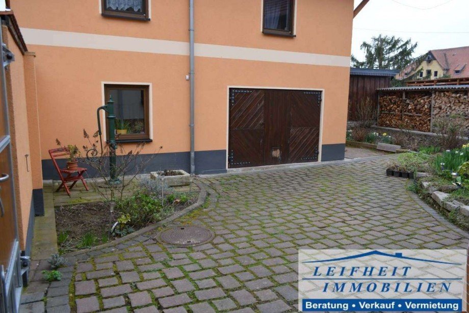 Garagenzufahrt Haus Sch�nstedt