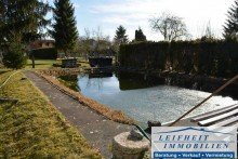 Koiteich Doppelhaush�lfte in ruhiger Lage mit gro�z�gigem Garten und Teichanlage  (BEREITS VERKAUFT!)