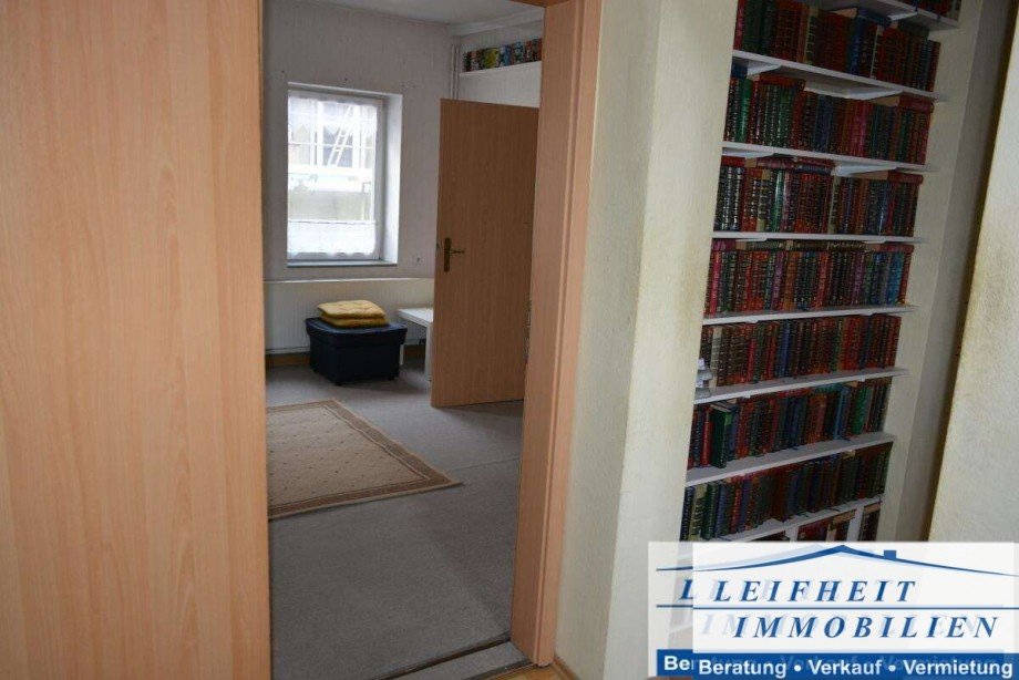 Zimmer OG Reihenmittelhaus M�hlhausen/Th�ringen