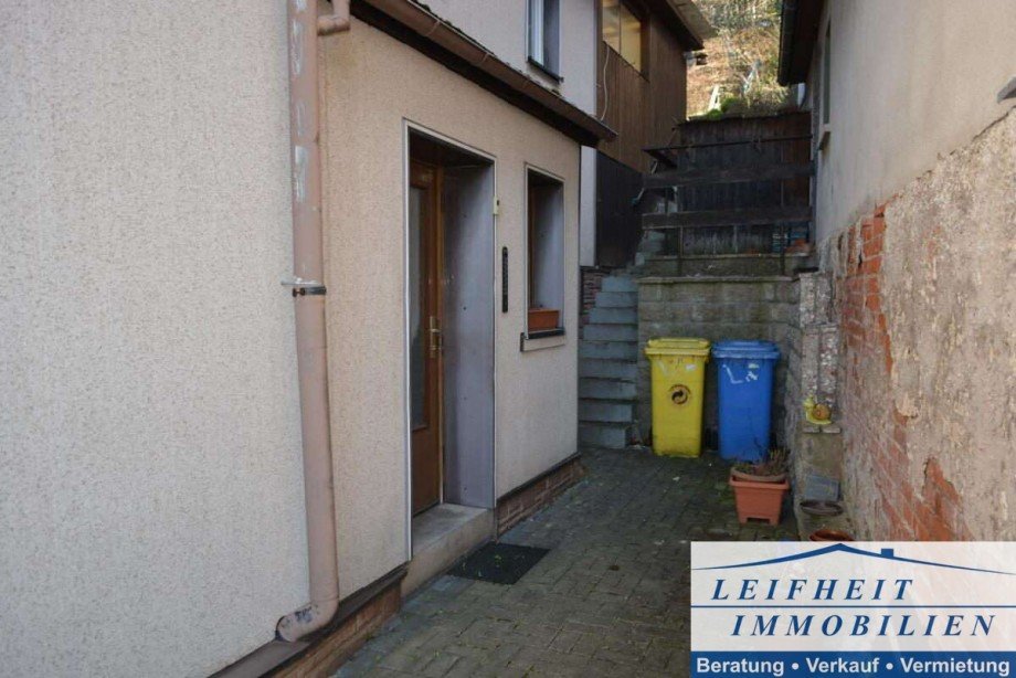 kleiner Hof/Eingangsbereich Haus S�deichsfeld OT Heyerode