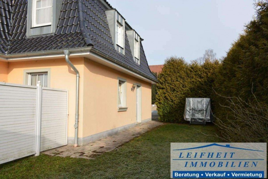 Seitenansicht Villa Niederdorla