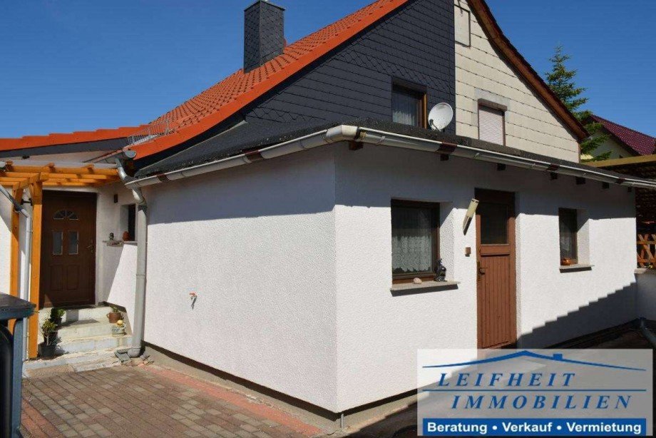 R�ckseite Haus Doppelhaush�lfte M�hlhausen