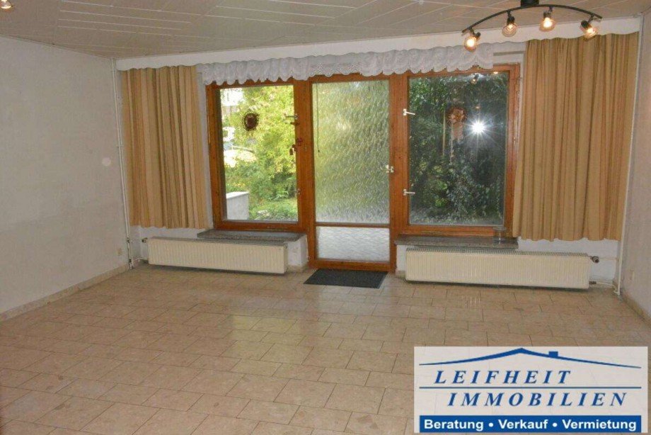 Wohnzimmer Erdgeschoss Einfamilienhaus M�hlhausen/Th�ringen