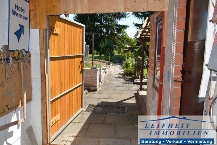 Gartenzugang Doppelhaush�lfte M�hlhausen