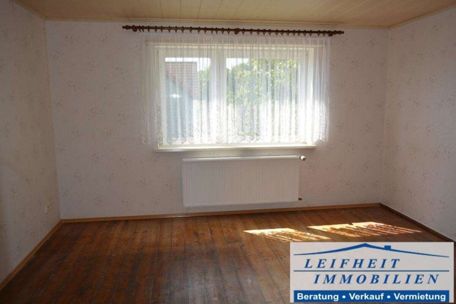 Schlafzimmer Obergeschoss Einfamilienhaus Unstruttal OT Menteroda