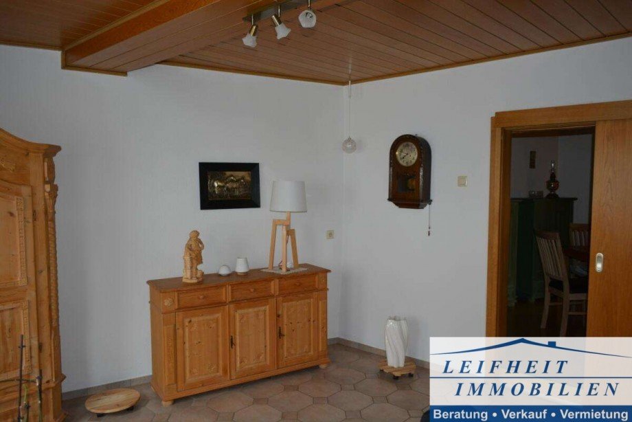 Wohn- und Esszimmer EG Stadthaus M�hlhausen/Th�ringen