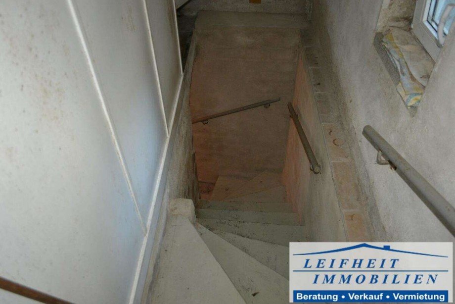 Kellertreppe Doppelhaush�lfte Vogtei