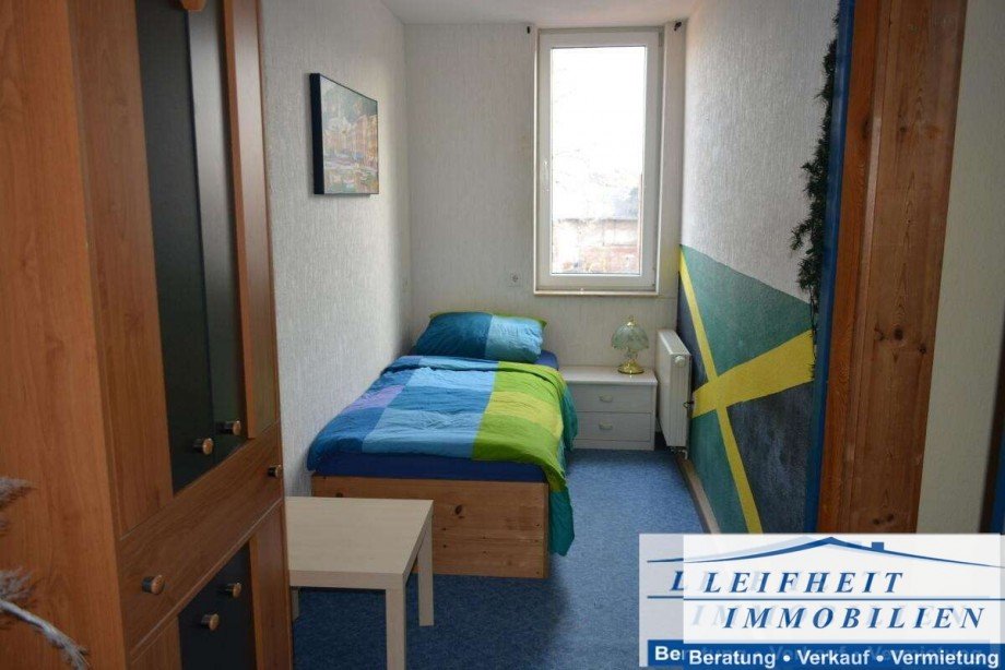 Kinderzimmer Reihenmittelhaus M�hlhausen/Th�ringen