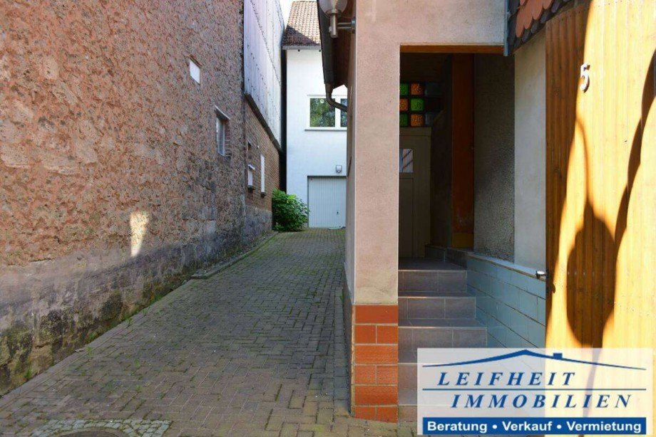 Eingangsbereich Vorderhaus Haus Dingelst�dt