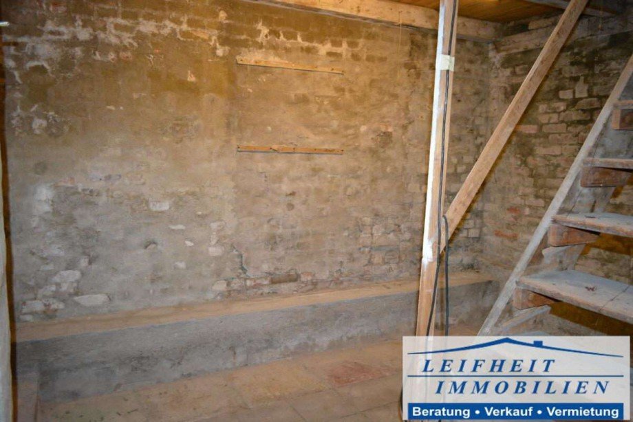 Dachboden Nebengelass Doppelhaush�lfte Vogtei