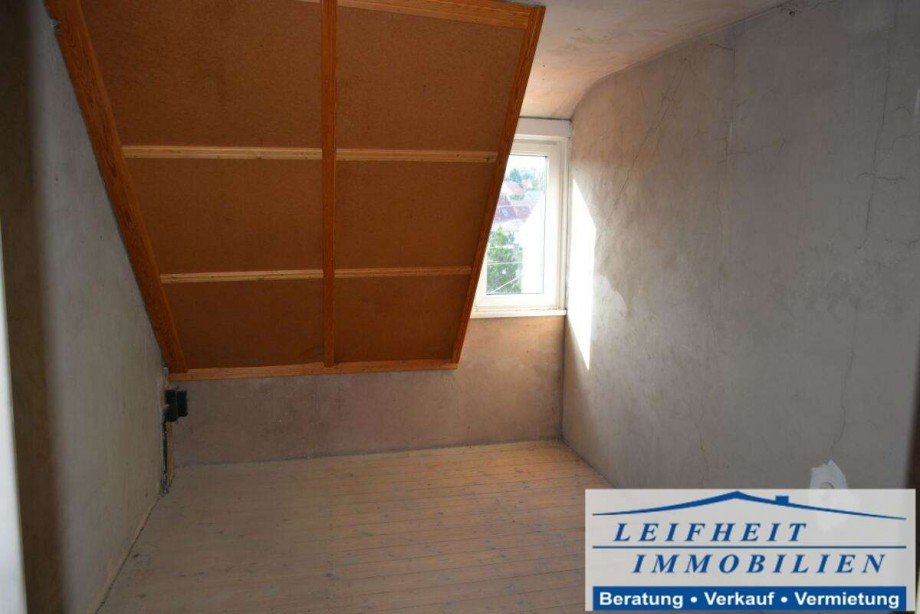 Dachboden Doppelhaush�lfte Vogtei