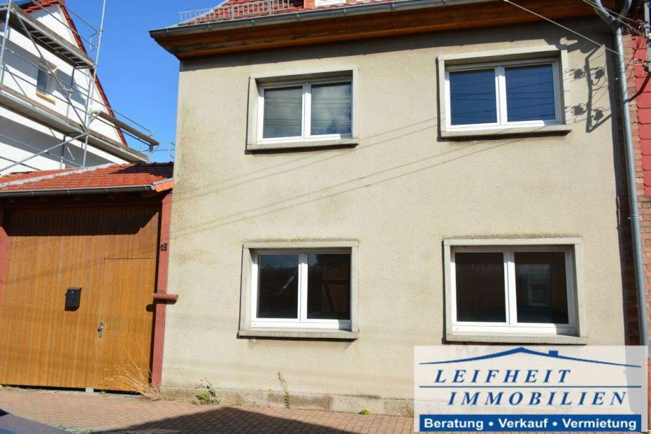 Vorderansicht Doppelhaush�lfte Vogtei